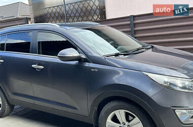 Внедорожник / Кроссовер Kia Sportage 2012 в 
