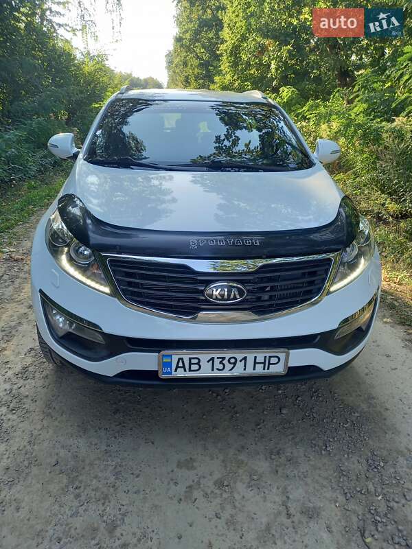 Внедорожник / Кроссовер Kia Sportage 2011 в Хмельнике