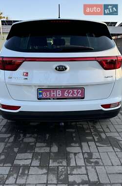 Внедорожник / Кроссовер Kia Sportage 2017 в 