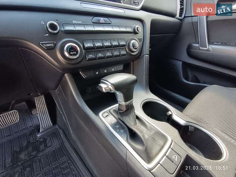 Внедорожник / Кроссовер Kia Sportage 2019 в Харькове