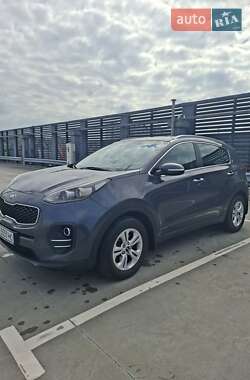 Внедорожник / Кроссовер Kia Sportage 2017 в 