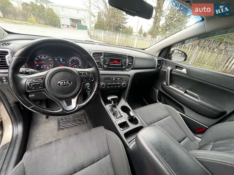 Позашляховик / Кросовер Kia Sportage 2016 в Бару фото 20 Позашляховик / Кросовер Kia Sportage 2016 в Бару
