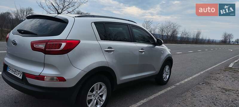 Позашляховик / Кросовер Kia Sportage 2011 в Балті