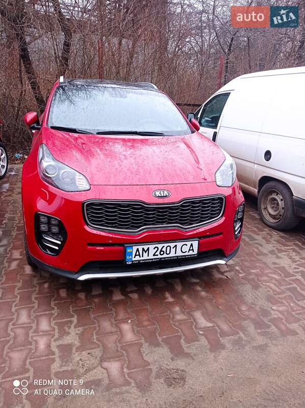 Позашляховик / Кросовер Kia Sportage 2016 в Житомирі