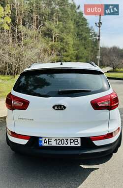 Внедорожник / Кроссовер Kia Sportage 2012 в 