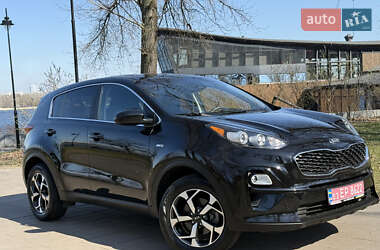 Позашляховик / Кросовер Kia Sportage 2021 в 