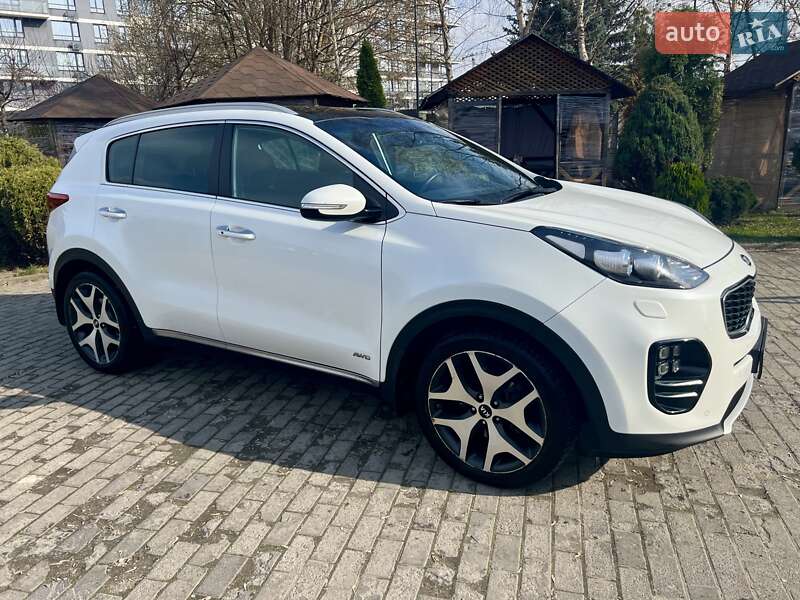 Позашляховик / Кросовер Kia Sportage 2016 в 