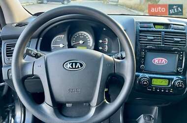 Позашляховик / Кросовер Kia Sportage 2008 в 