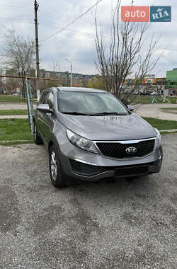 Внедорожник / Кроссовер Kia Sportage 2015 в Кривом Роге
