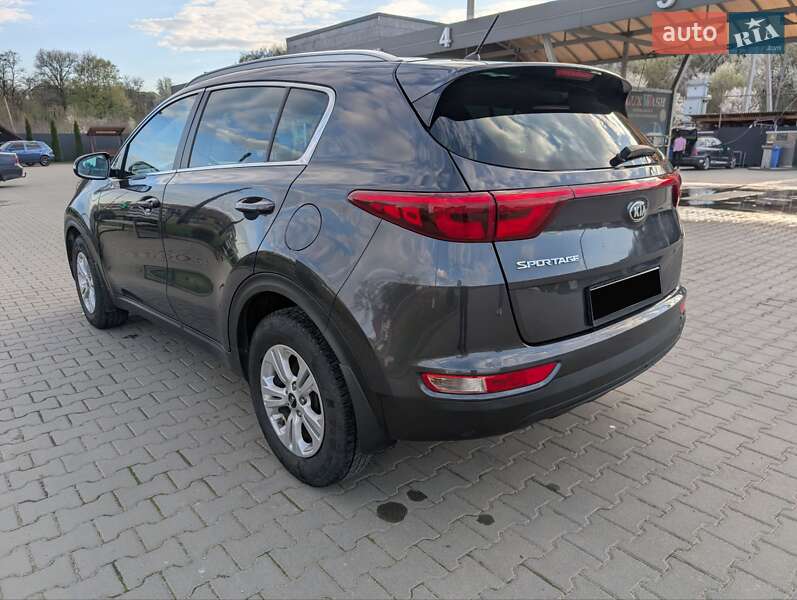 Внедорожник / Кроссовер Kia Sportage 2017 в Иршаве