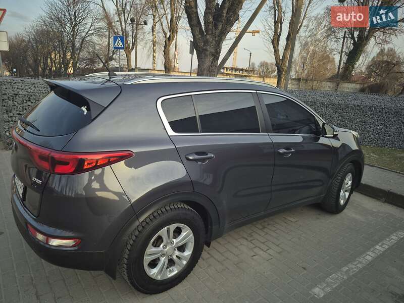 Внедорожник / Кроссовер Kia Sportage 2016 в Львове