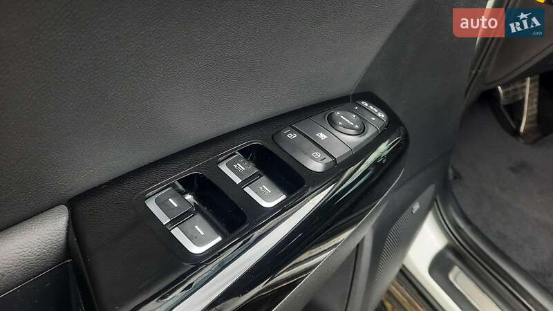 Внедорожник / Кроссовер Kia Sportage 2019 в Киеве