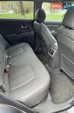 Внедорожник / Кроссовер Kia Sportage 2014 в 