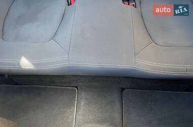 Внедорожник / Кроссовер Kia Sportage 2012 в 