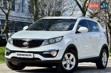 Внедорожник / Кроссовер Kia Sportage 2015 в 