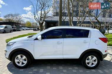 Внедорожник / Кроссовер Kia Sportage 2015 в 