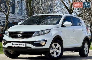 Внедорожник / Кроссовер Kia Sportage 2015 в 