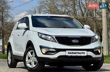 Внедорожник / Кроссовер Kia Sportage 2015 в 