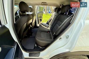 Внедорожник / Кроссовер Kia Sportage 2015 в 