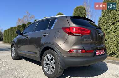 Внедорожник / Кроссовер Kia Sportage 2014 в 