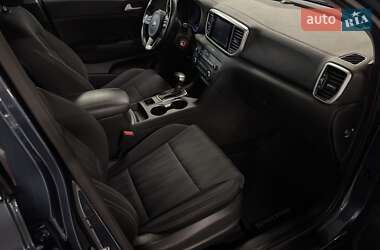 Позашляховик / Кросовер Kia Sportage 2019 в 