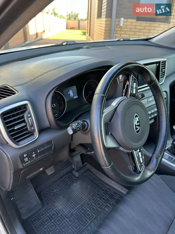 Kia Sportage 2019 VIN U5YPG814ALL844978 фото оголошення 18 з 94