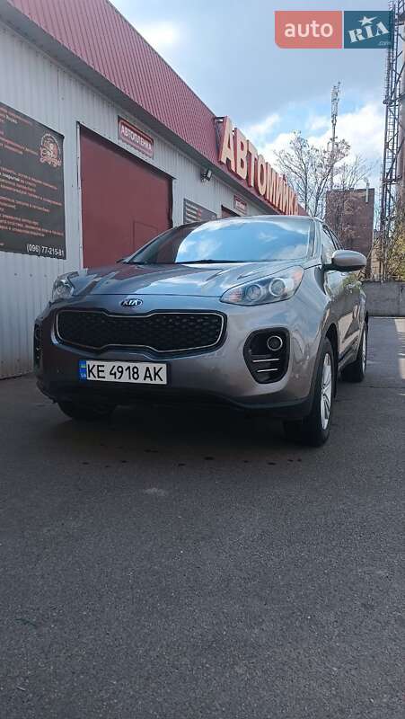 Позашляховик / Кросовер Kia Sportage 2016 в Кривому Розі