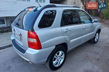 Внедорожник / Кроссовер Kia Sportage 2005 в 