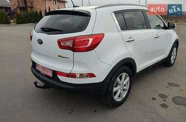 Внедорожник / Кроссовер Kia Sportage 2013 в 