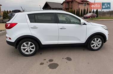 Внедорожник / Кроссовер Kia Sportage 2013 в 