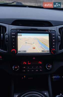 Внедорожник / Кроссовер Kia Sportage 2013 в 