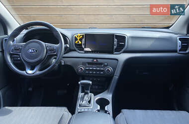 Внедорожник / Кроссовер Kia Sportage 2017 в 