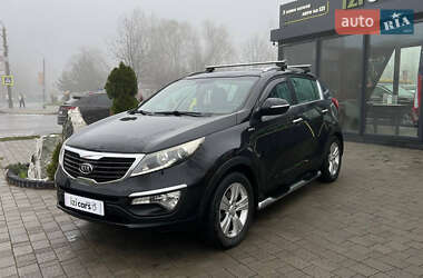 Внедорожник / Кроссовер Kia Sportage 2010 в 