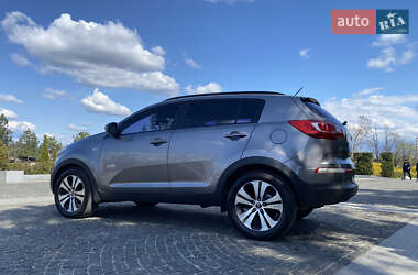 Внедорожник / Кроссовер Kia Sportage 2012 в 