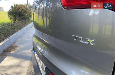 Внедорожник / Кроссовер Kia Sportage 2012 в 