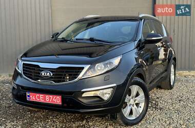 Внедорожник / Кроссовер Kia Sportage 2012 в 