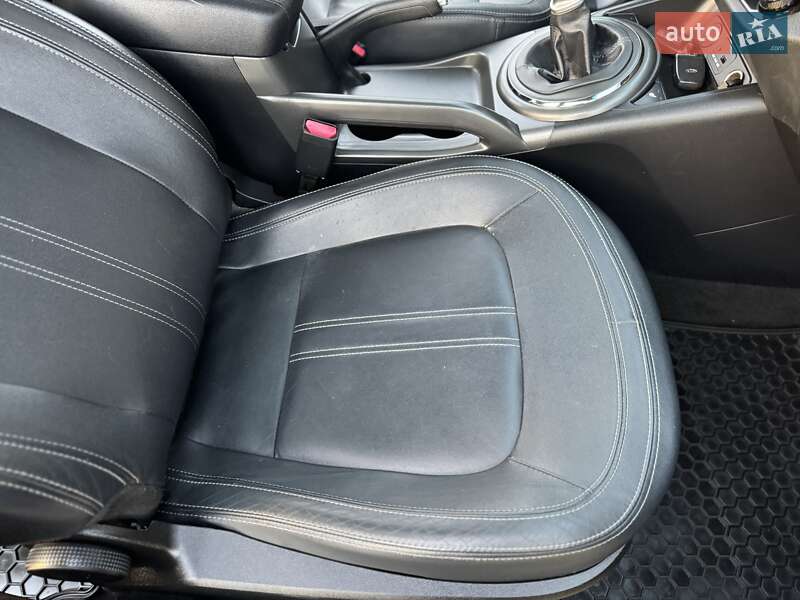 Позашляховик / Кросовер Kia Sportage 2012 в Трускавці