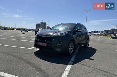 Внедорожник / Кроссовер Kia Sportage 2017 в 