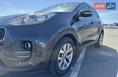 Внедорожник / Кроссовер Kia Sportage 2017 в 