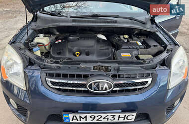 Внедорожник / Кроссовер Kia Sportage 2009 в 