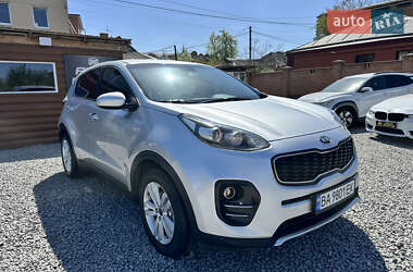 Внедорожник / Кроссовер Kia Sportage 2016 в 