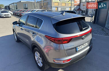 Внедорожник / Кроссовер Kia Sportage 2017 в 