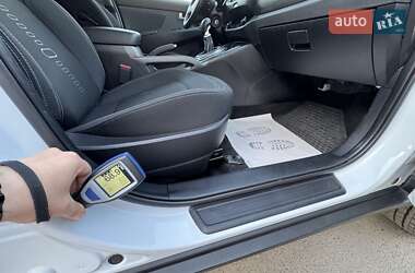 Позашляховик / Кросовер Kia Sportage 2011 в 