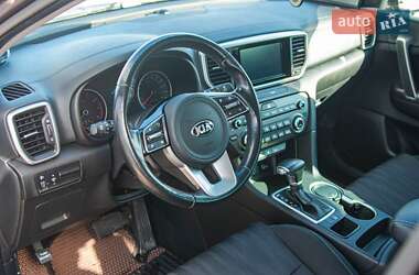 Внедорожник / Кроссовер Kia Sportage 2018 в 