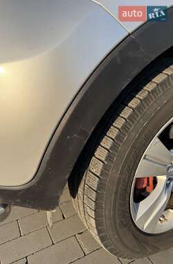 Позашляховик / Кросовер Kia Sportage 2011 в 