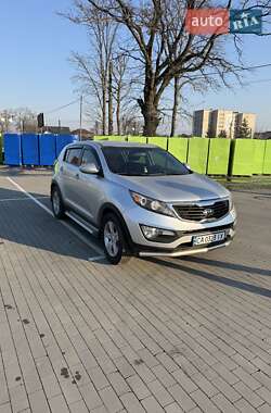 Позашляховик / Кросовер Kia Sportage 2011 в 