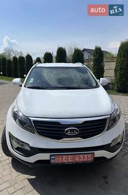 Позашляховик / Кросовер Kia Sportage 2011 в 