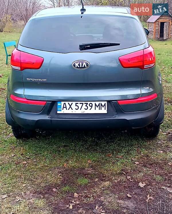 Внедорожник / Кроссовер Kia Sportage 2014 в Краснограде