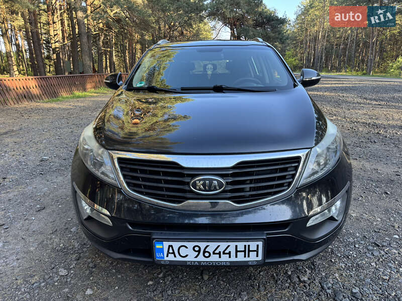 Внедорожник / Кроссовер Kia Sportage 2011 в Луцке