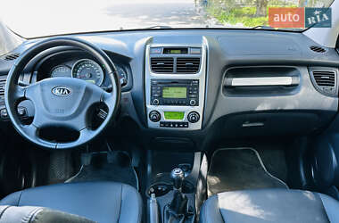 Внедорожник / Кроссовер Kia Sportage 2009 в 
